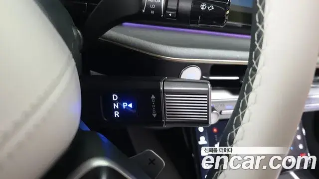 Hyundai Grandeur Hybrid 2025 — ფოტო 12/35