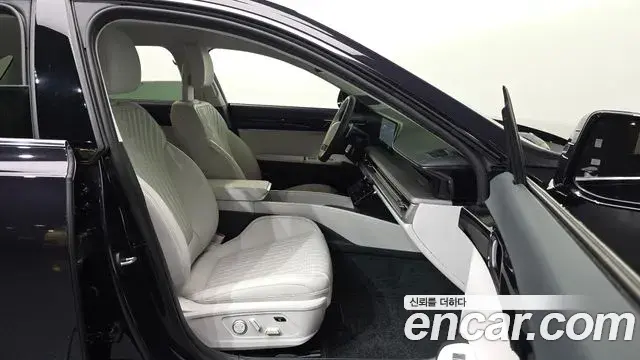 Hyundai Grandeur Hybrid 2025 — ფოტო 28/35