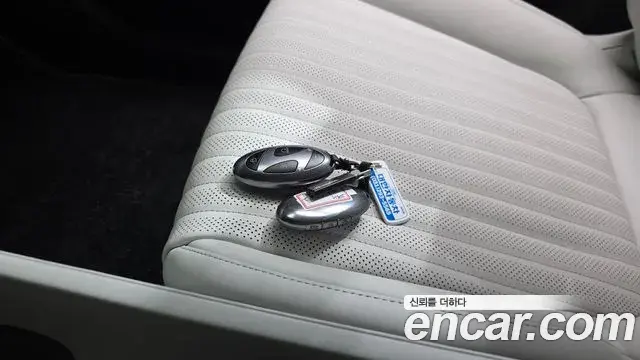 Hyundai Grandeur Hybrid 2025 — ფოტო 7/35