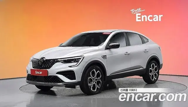 Renault Samsung Arkana 2025 — Şəkil 18/31