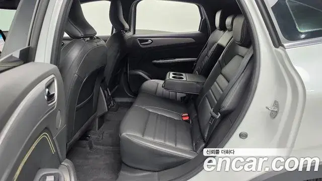 Renault Samsung Arkana 2025 — Şəkil 1/31