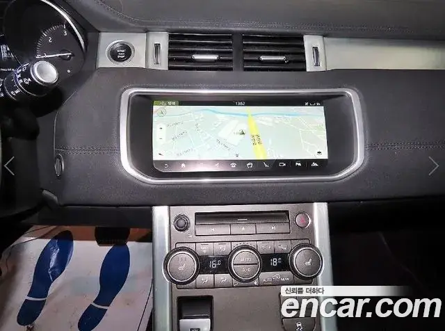 Land Rover Range Rover Evoque 2019 — ფოტო 16/20