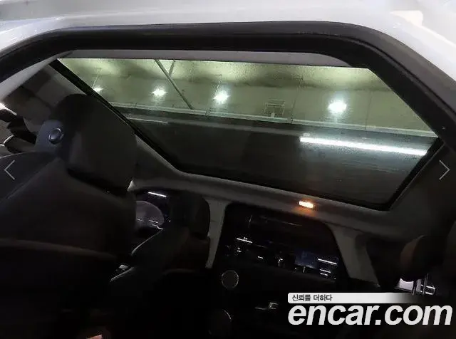 Land Rover Range Rover Evoque 2019 — ფოტო 12/20