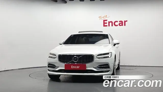 Volvo S90 2019 — Фото 3/20