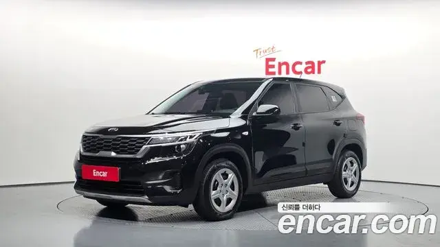 Kia Seltos 2020 — ფოტო 16/20