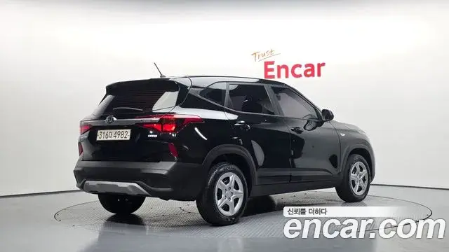 Kia Seltos 2020 — ფოტო 1/20