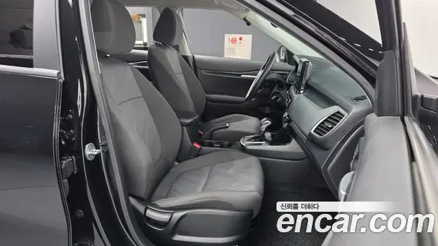 Kia Seltos 2020 — ფოტო 6/20