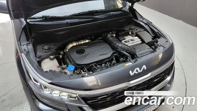 Kia Seltos 2022 — ფოტო 34/34