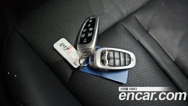 Hyundai Sonata Hybrid 2022 — Şəkil 14/30
