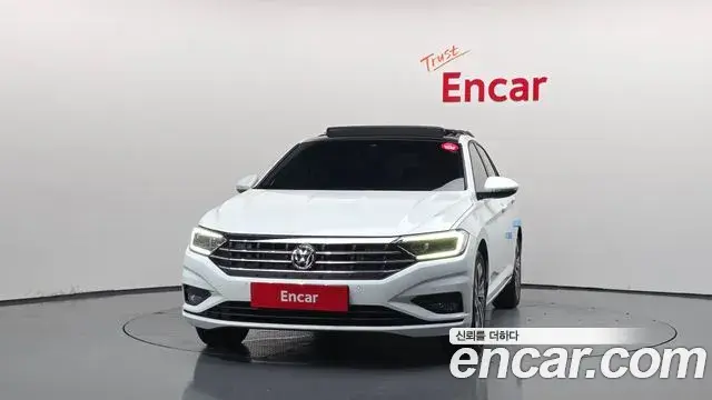 Volkswagen Jetta 2021 — Şəkil 13/31