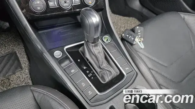 Volkswagen Jetta 2021 — Şəkil 25/31