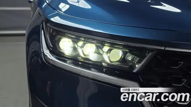 Kia Sorento 2022 — Şəkil 29/37
