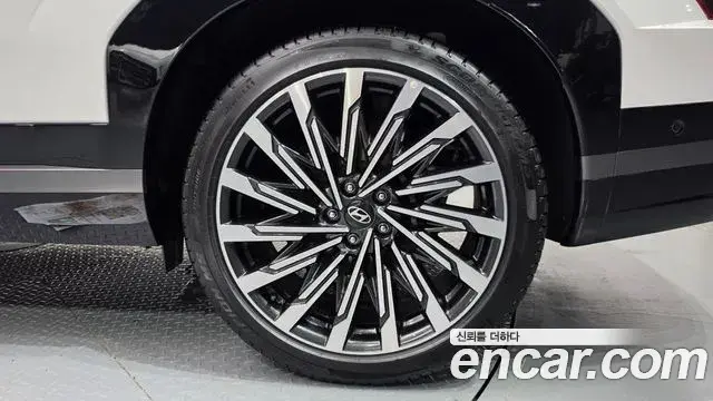 Hyundai Santa Fe 2024 — Şəkil 11/30