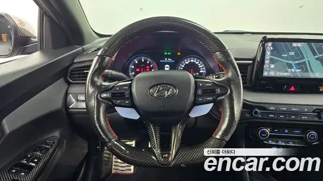 Hyundai Veloster 2019 — ფოტო 9/30