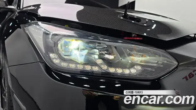 Hyundai Veloster 2019 — ფოტო 30/30