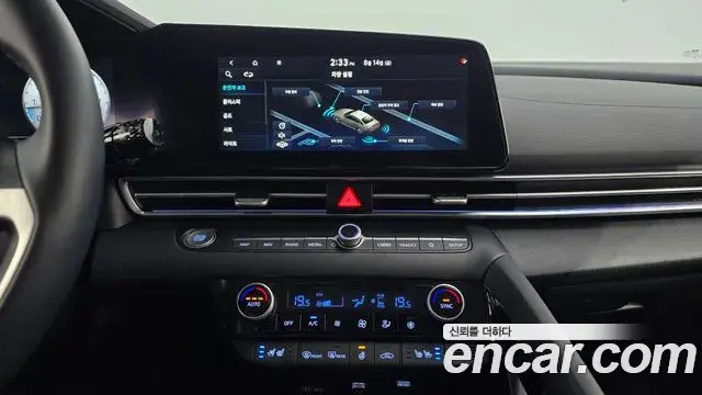 Hyundai The New Avante Hybrid 2022 — Photo 31/31