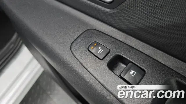 Hyundai The New Avante Hybrid 2022 — Photo 9/31