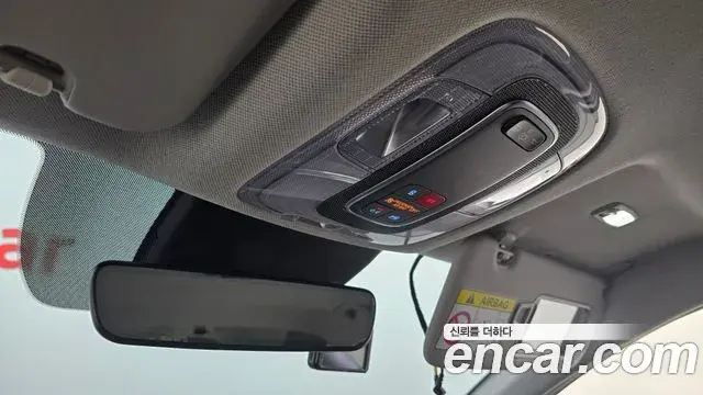 Hyundai The New Avante Hybrid 2022 — Photo 8/31