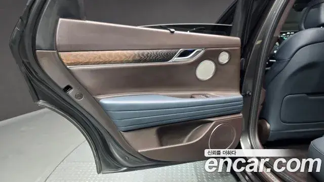 Genesis G80 2022 — ფოტო 23/32