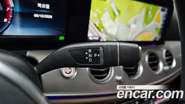 Mercedes-Benz E-Class 2018 — Фото 9/20
