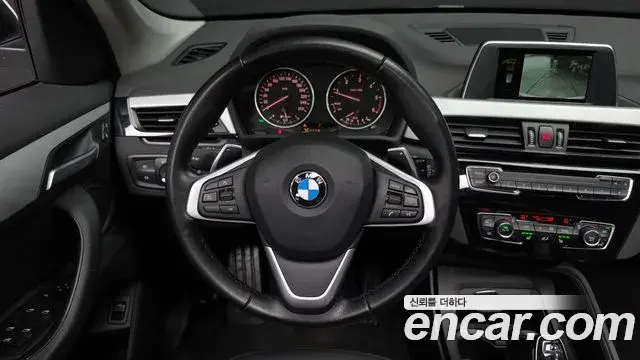 BMW X1 2018 — Фото 14/20
