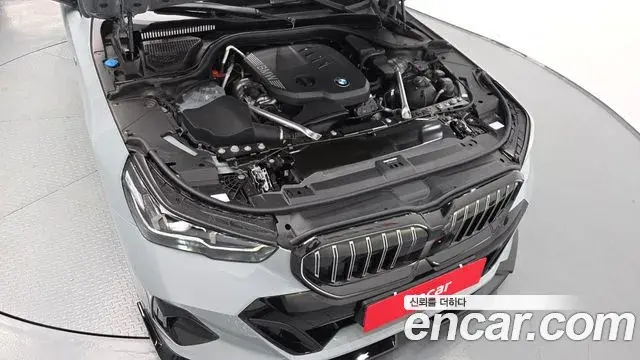 BMW 5 Series 2025 — ფოტო 4/20