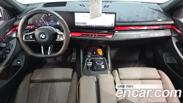 BMW 5 Series 2025 — ფოტო 1/20