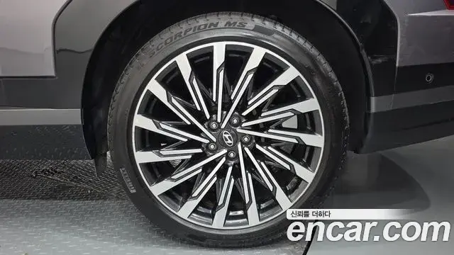 Hyundai Santa Fe 2024 — Şəkil 24/39