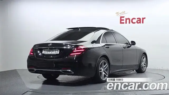 Mercedes-Benz S-Class 2019 — Фото 2/20