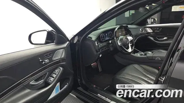Mercedes-Benz S-Class 2019 — Фото 10/20