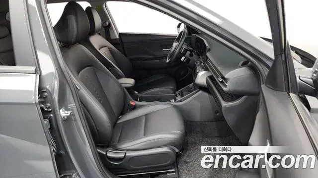 Hyundai Kona Hybrid 2025 — Şəkil 28/32