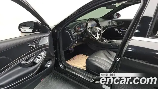Mercedes-Benz S-Class 2018 — Şəkil 13/37