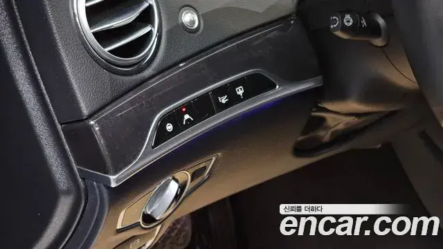 Mercedes-Benz S-Class 2018 — Şəkil 36/37