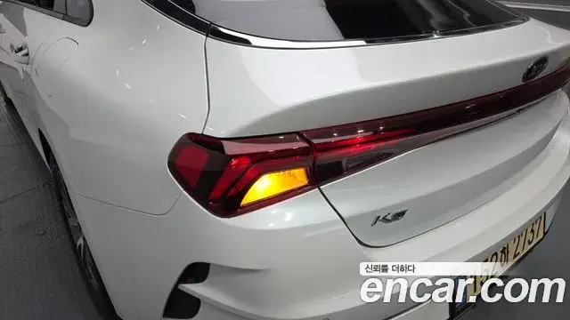 Kia K5 2021 — Photo 20/37