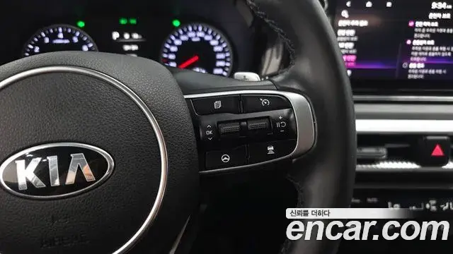 Kia K5 2021 — Photo 29/37