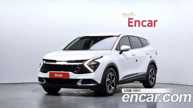 Kia Sportage 2023 — ფოტო 27/31