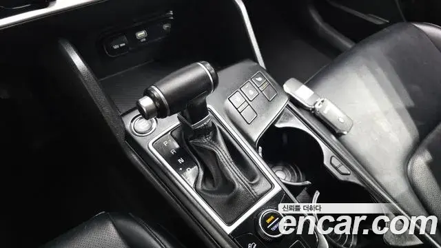 Kia Sportage 2023 — ფოტო 13/31