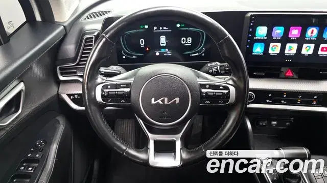 Kia Sportage 2023 — ფოტო 12/31
