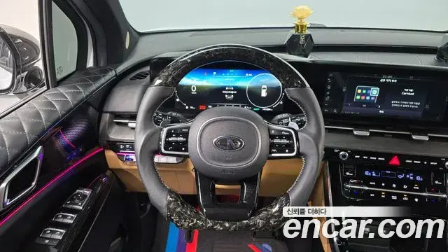Kia Carnival 2021 — Фото 13/20
