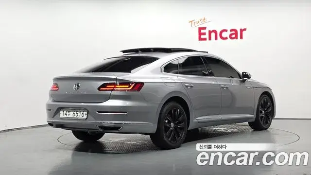 Volkswagen Arteon 2019 — Фото 2/20