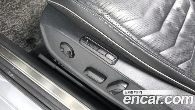 Volkswagen Arteon 2019 — Şəkil 9/42