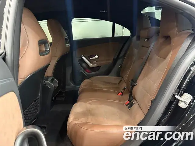 Mercedes-Benz CLA-Class 2025 — Фото 10/18