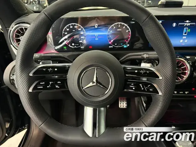 Mercedes-Benz CLA-Class 2025 — Фото 13/18