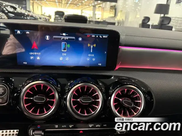 Mercedes-Benz CLA-Class 2025 — Фото 14/18