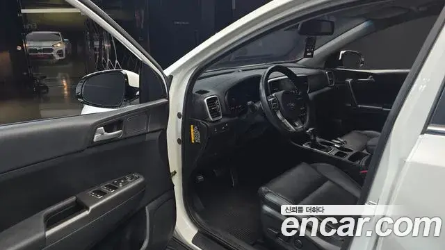 Kia Sportage The Bold 2019 — ფოტო 18/20