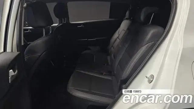 Kia Sportage The Bold 2019 — ფოტო 11/20