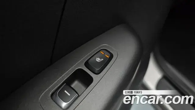 Kia Sportage The Bold 2019 — ფოტო 16/20