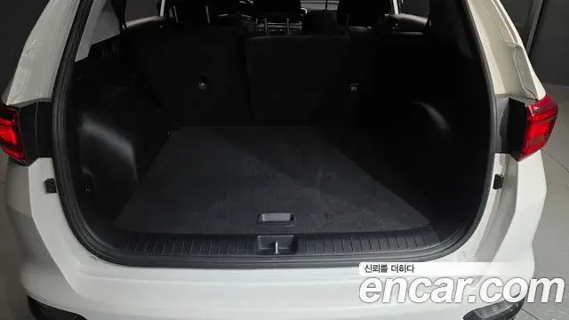 Kia Sportage The Bold 2019 — ფოტო 17/20