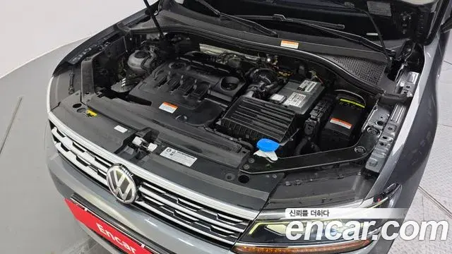 Volkswagen Tiguan Allspace 2018 — ფოტო 8/34
