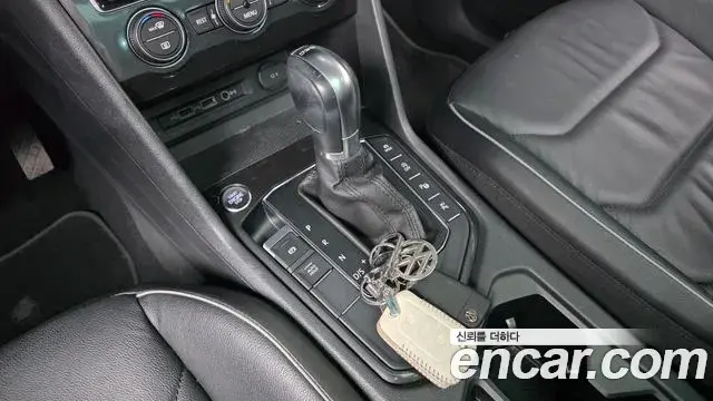 Volkswagen Tiguan Allspace 2018 — ფოტო 29/34